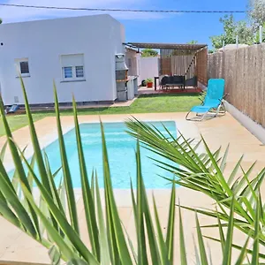https://chalet-vacacional-con-piscina-y-porche.es-andalucia.com