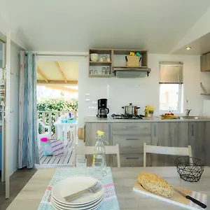  Camping Vacanceselect Mobil Homes - Camping Platja Cambrils